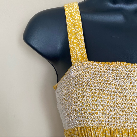 QED London Gold Yellow and White Ditsy All Over Print Tiered Maxi Dress - Picture 7 of 9